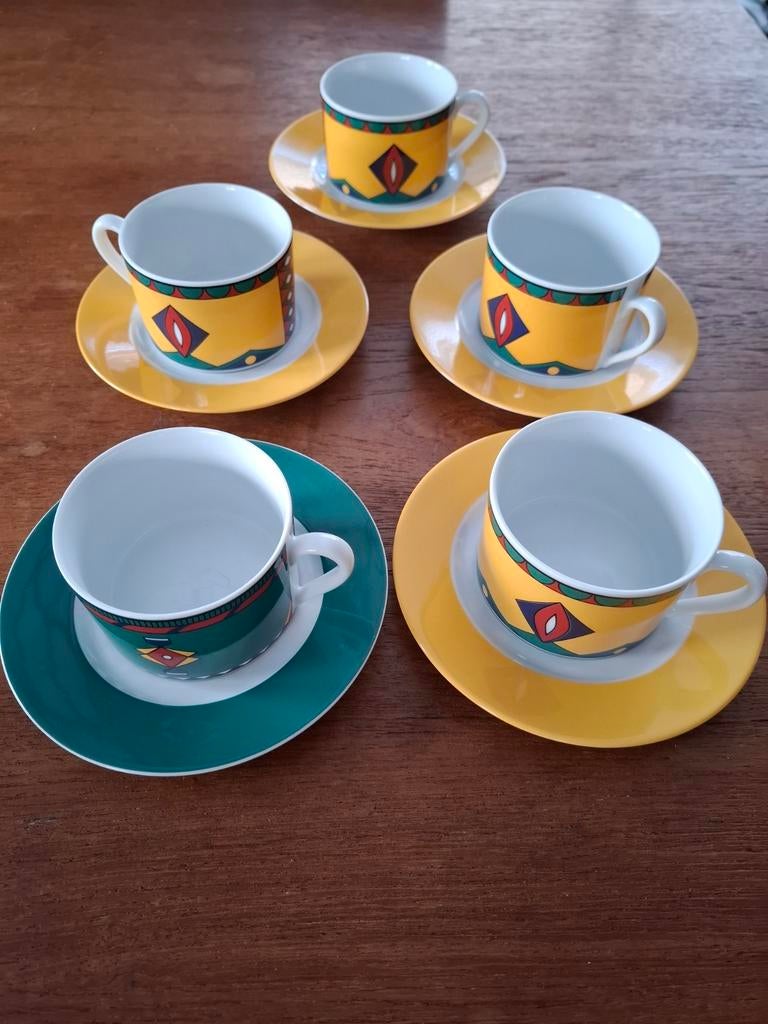 5x kop en schotel, Ophalen of Verzenden, Zo goed als nieuw, Porselein, Kop en/of schotel