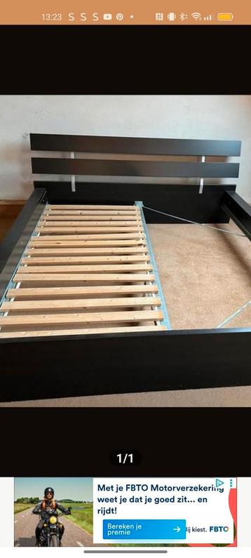 Ikea bed zwart