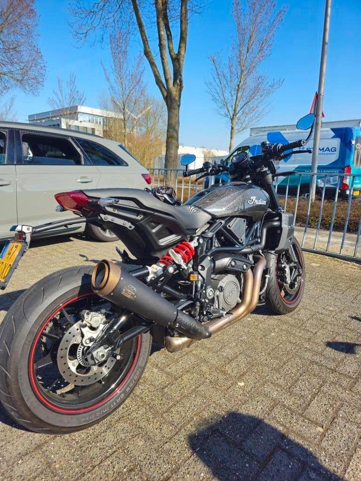 Indian FTR 1200Z - Carbon - Dr. Jekill & Mr. Hyde uitlaat, Motoren, Motoren | Overige merken, Particulier, Naked bike, meer dan 35 kW