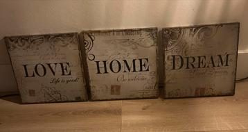 Schilderijtjes beschikbaar voor biedingen