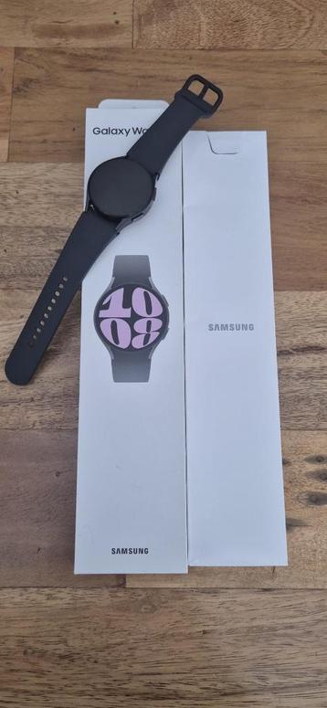 Samsung galaxy watch 6 in nieuwstaat beschikbaar voor biedingen