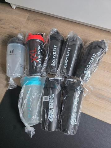 8 stuks Shakebekers / protein shakers - Nieuw MyProtein B&F beschikbaar voor biedingen
