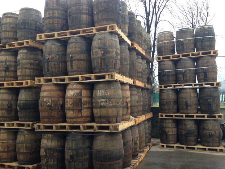 regenton bloembak statafel eikenvat houtenvat, Tuin en Terras, Regentonnen, Zo goed als nieuw, Hout, 150 liter of meer, Ophalen