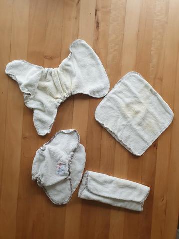 Wasbare luiers en overbroekjes new born beschikbaar voor biedingen