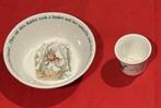 Peter Rabbit, Wedgwood, schaaltje en eierdop, Huis en Inrichting, Keuken | Servies, Ophalen, Wedgwood, Porselein, Schaal of Schalen