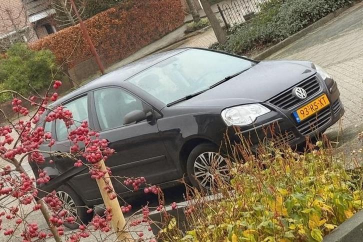 Volkswagen Polo 1.4 55KW 5D Zwart, Auto's, Volkswagen, Bedrijf, Polo, Airconditioning, Alarm, Bluetooth, Centrale vergrendeling