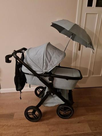 Dubatti kinderwagen groen V1  beschikbaar voor biedingen