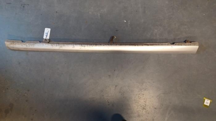 Dorpel rechts van een Volkswagen Polo (LA7W), Auto-onderdelen, Carrosserie en Plaatwerk, Volkswagen, Gebruikt, 3 maanden garantie