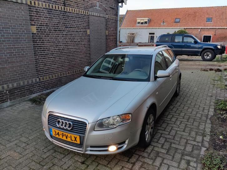 Audi A4 2.0 Avant 2005 Grijs FULL Option, Auto's, Audi, Particulier, A4, ABS, Airbags, Airconditioning, Alarm, Centrale vergrendeling