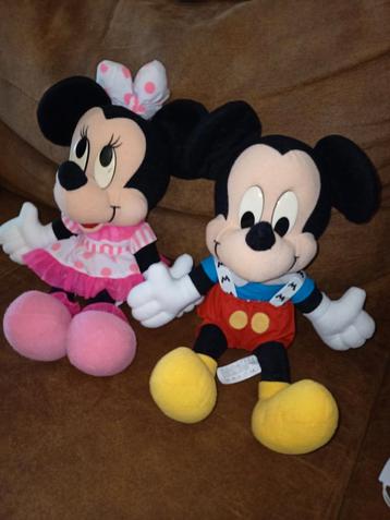 Mickey en Minnie. Mattel. the walt disney company beschikbaar voor biedingen