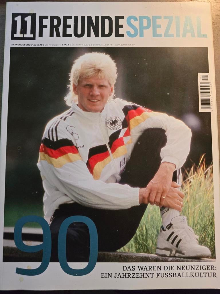 11 Freunde Spezial - Voetbal in de jaren 90, Boeken, Ophalen of Verzenden, Gelezen, Sport en Vrije tijd