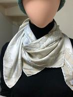 Van Laack. Italiaanse Zijden Sjaal., Kleding | Dames, Mutsen, Sjaals en Handschoenen, Van Laack, Ophalen of Verzenden, Zo goed als nieuw