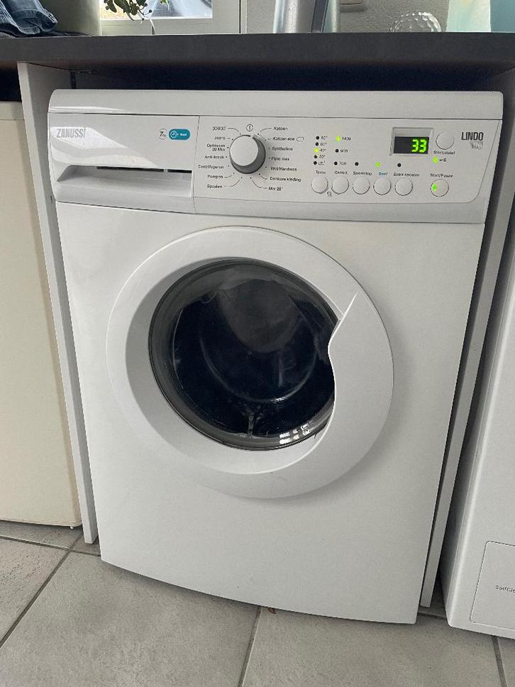 Zanussi Lindo 100 (7kg) wasmachine, Witgoed en Apparatuur, Wasmachines, Gebruikt, Voorlader, 6 tot 8 kg, 85 tot 90 cm, 1200 tot 1600 toeren