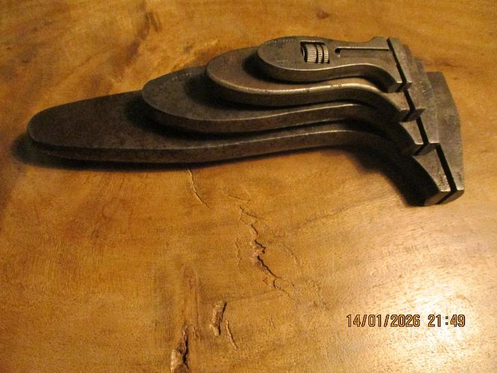 Set verstelbare oldtimer Engelse sleutels, Antiek en Kunst, Antiek | Gereedschap en Instrumenten, Ophalen of Verzenden