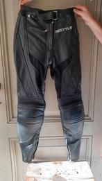 Restyle leren dames motorbroek, maat 32., Dames, Tweedehands, Broek | leer