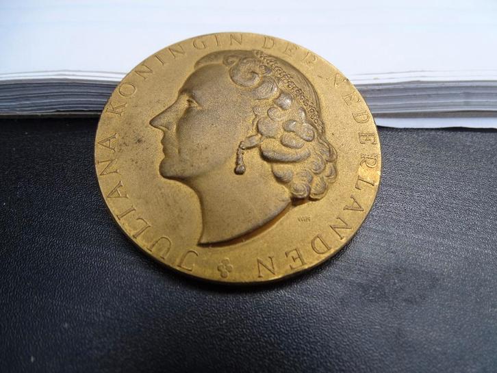Penning Juliana, Postzegels en Munten, Penningen en Medailles, Brons, Nederland, Ophalen of Verzenden