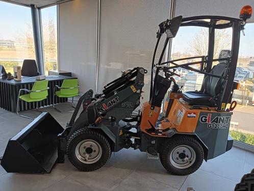 Giant G1200HD Shovel, Zakelijke goederen, Machines en Bouw | Kranen en Graafmachines, Wiellader of Shovel