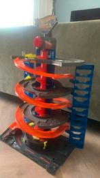 Hotwheels mega garage, Kinderen en Baby's, Speelgoed | Racebanen, Ophalen of Verzenden, Zo goed als nieuw, Handmatig, Hot Wheels