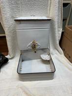 Oude emaille wastafel met waterreservoir, Ophalen of Verzenden