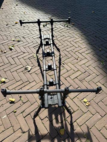Nieuwe rodpod carp expert neo giant beschikbaar voor biedingen