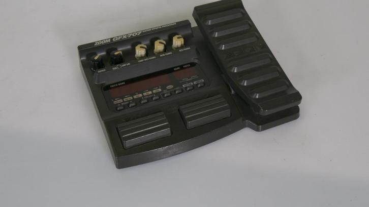 Zoom GFX-707 multieffect processor voor gitaar, Muziek en Instrumenten, Effecten, Gebruikt, Chorus, Reverb, Volume, Ophalen of Verzenden