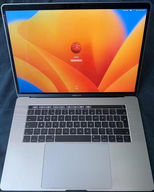 macbook pro 2017 15 inch, Computers en Software, Apple Macbooks, Gebruikt, MacBook Pro, 15 inch, 2 tot 3 Ghz, 512 GB, 16 GB, Qwerty