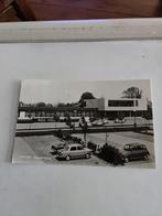 DRUTEN. GEMEENTEHUIS, Verzamelen, Ansichtkaarten | Nederland, Ophalen of Verzenden, 1960 tot 1980