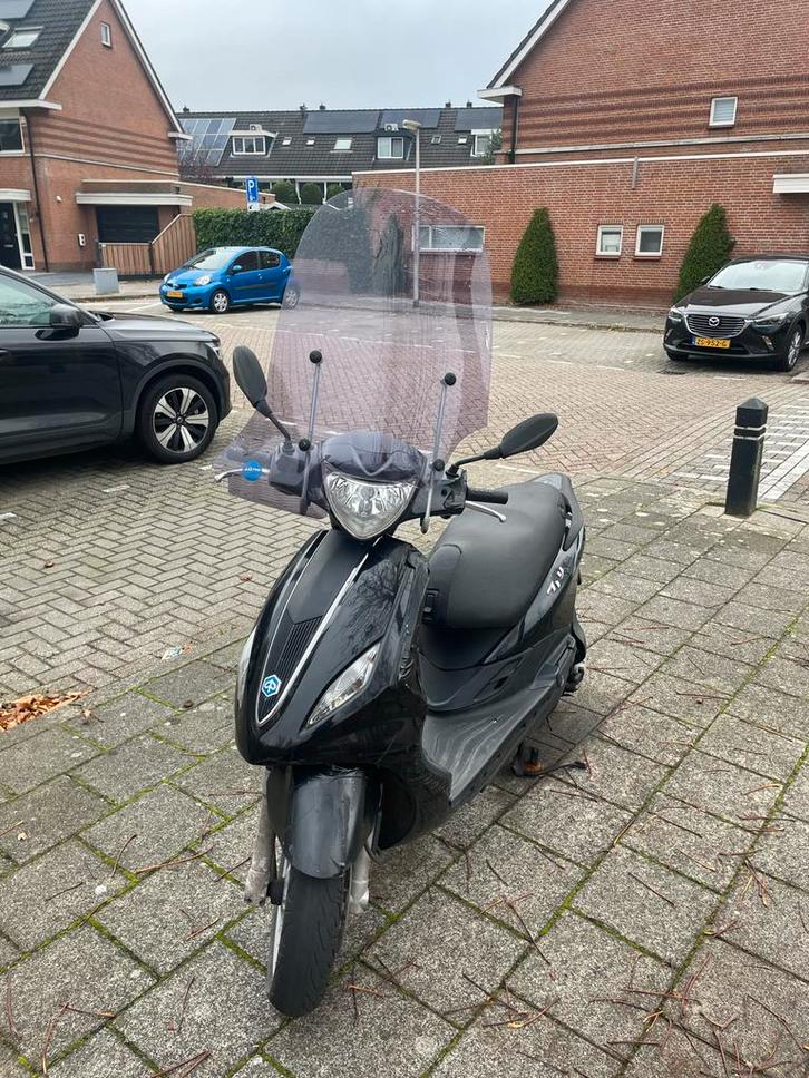 Piaggio Fly 4t - Gebruikt, Fietsen en Brommers, Scooters | Yamaha, Gebruikt, Overige modellen, Maximaal 45 km/u, Benzine, Ophalen