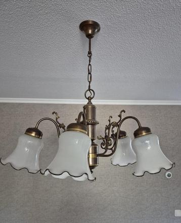 2 Hanglampen incl. bolletjes vintage beschikbaar voor biedingen