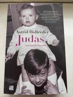 Judas paperback, Ophalen of Verzenden, Zo goed als nieuw