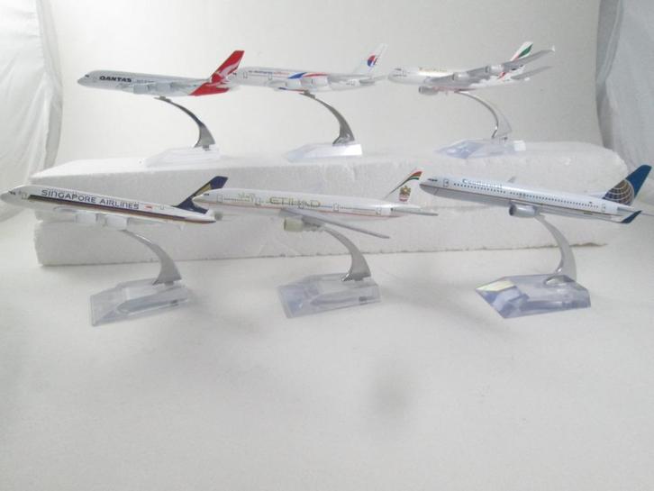 Airbus A380 - Boeing 777 - Boeing 737-800, Verzamelen, Luchtvaart en Vliegtuigspotten, Nieuw, Schaalmodel, Ophalen of Verzenden