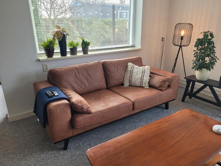 Nette 2-zitsbank / 2,5-zitsbank Wehkamp / NOUS Torino Bruin, Huis en Inrichting, Banken | Bankstellen, Gebruikt, Rechte bank, Tweepersoons