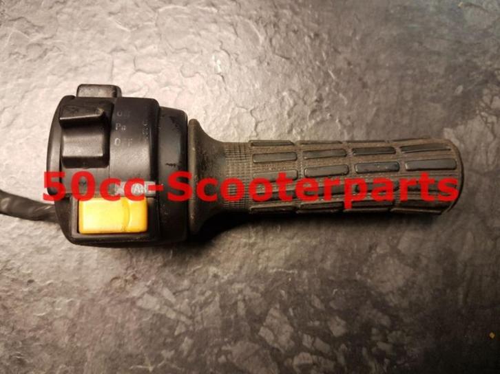 Gashandel Rechts Met Handvat Mbk Equalis 4Pcf62420000 Gebrui, Motoren, Tuning en Styling, Ophalen of Verzenden