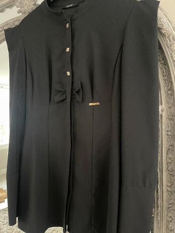 Aparte Grace Zwarte Blouse leuke details maat L/38 beschikbaar voor biedingen
