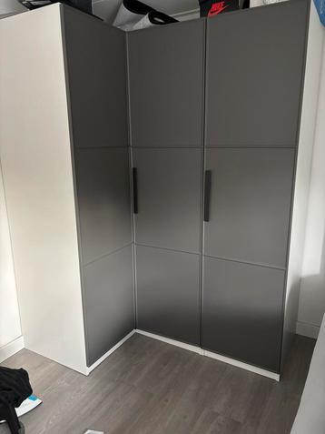 IKEA Pax Hoekkast - Zo Goed Als Nieuw! beschikbaar voor biedingen