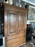 Antieke kast, Antiek en Kunst, Ophalen