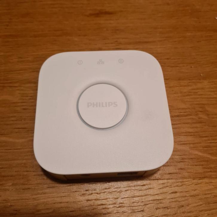 Philips Hue Bridge, Computers en Software, Accesspoints, Zo goed als nieuw, Ophalen of Verzenden