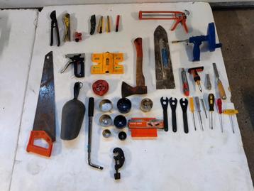 Gereedschap - Diverse Handgereedschappen beschikbaar voor biedingen