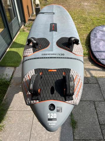 RRD Firestorm 120 liter Black Ribbon versie Freerace board beschikbaar voor biedingen