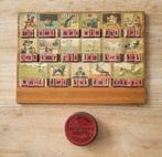 Oud Hoogeveens leesplankje met letterdoosje en alle letters, Antiek en Kunst, Ophalen of Verzenden
