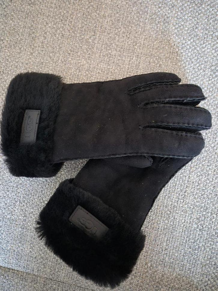 Uggs leren dames handschoenen - maat S, Kleding | Dames, Mutsen, Sjaals en Handschoenen, Zo goed als nieuw, Handschoenen, Maat 36 (S)