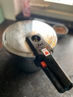 Tefal snelkookpan, Huis en Inrichting, Keuken | Potten en Pannen, Ophalen of Verzenden, Gebruikt, Kookpan of Snelkookpan
