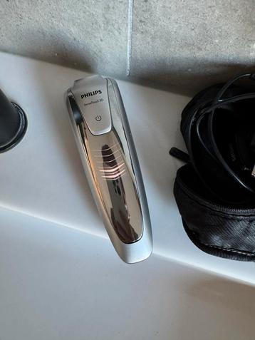 Philips SensoTouch 3D Scheerapparaat beschikbaar voor biedingen