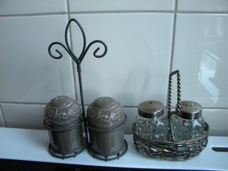 PEPER ZOUT STEL COUNTRY FIELD EN PEPER ZOUTSTEL VINTAGE, Huis en Inrichting, Keuken | Servies, Gebruikt, Overige typen, Overige stijlen