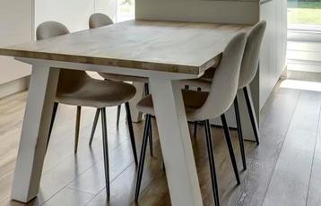 Eetkamerset: Tafel + Stoelen - 160cm beschikbaar voor biedingen
