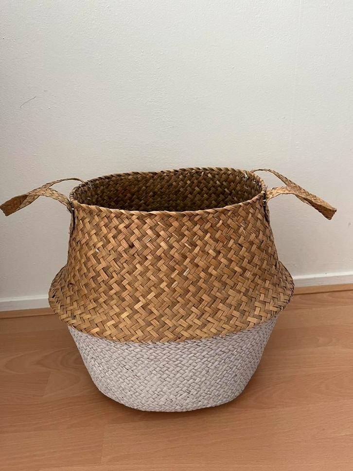 Ruime zeegras mand (ø30-40cm), Huis en Inrichting, Woonaccessoires | Schalen en Manden, Zo goed als nieuw, Mand, Rond, Overige materialen
