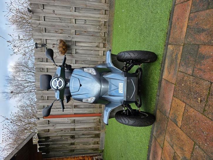 Te koop Snelle scootmobiel roadmaster tot 25 km per uur, Diversen, Brommobielen en Scootmobielen, Zo goed als nieuw, 46 km of meer