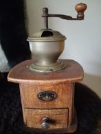 Koffiemolen 72 jr.oud HT Trösser model Armin, Ophalen of Verzenden