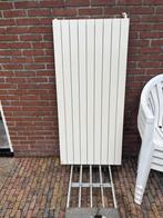 VASCO Design Radiator - Wit, met Thermostaatknop, 30 tot 80 cm, Gebruikt, Radiator, Ophalen of Verzenden