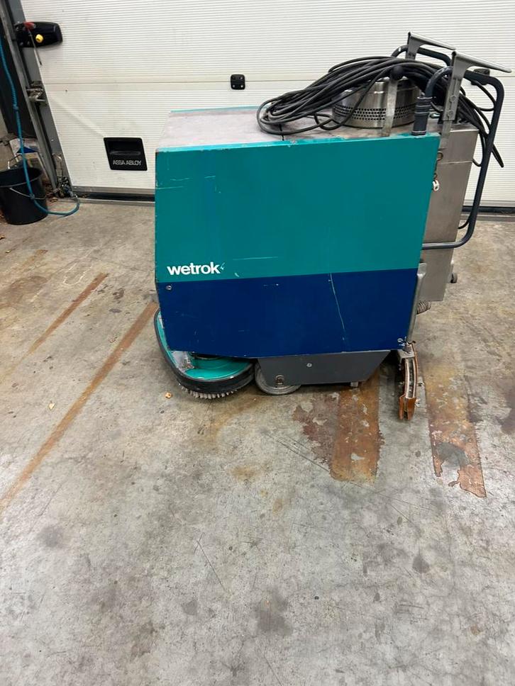 Wetrok duomatic 50Eveeg en schrobmachine, Doe-het-zelf en Verbouw, Reinigingsmachines, Zo goed als nieuw, Ophalen
